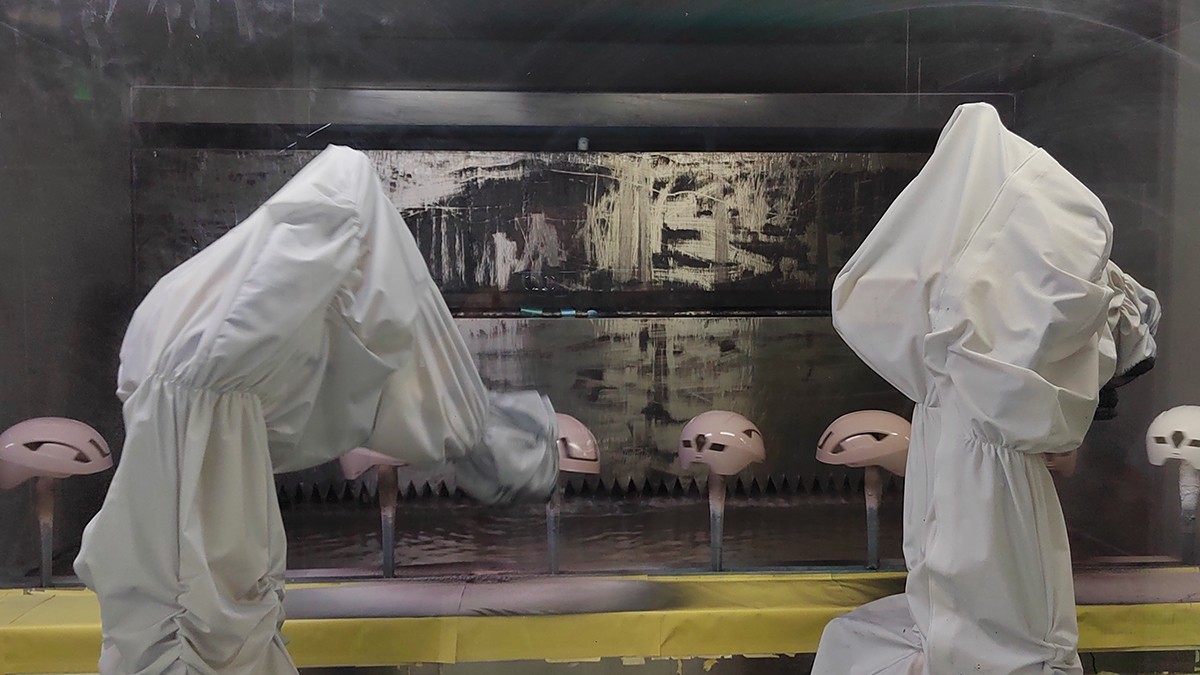 生产工厂 喷涂.jpg 生产工厂 喷涂.jpg